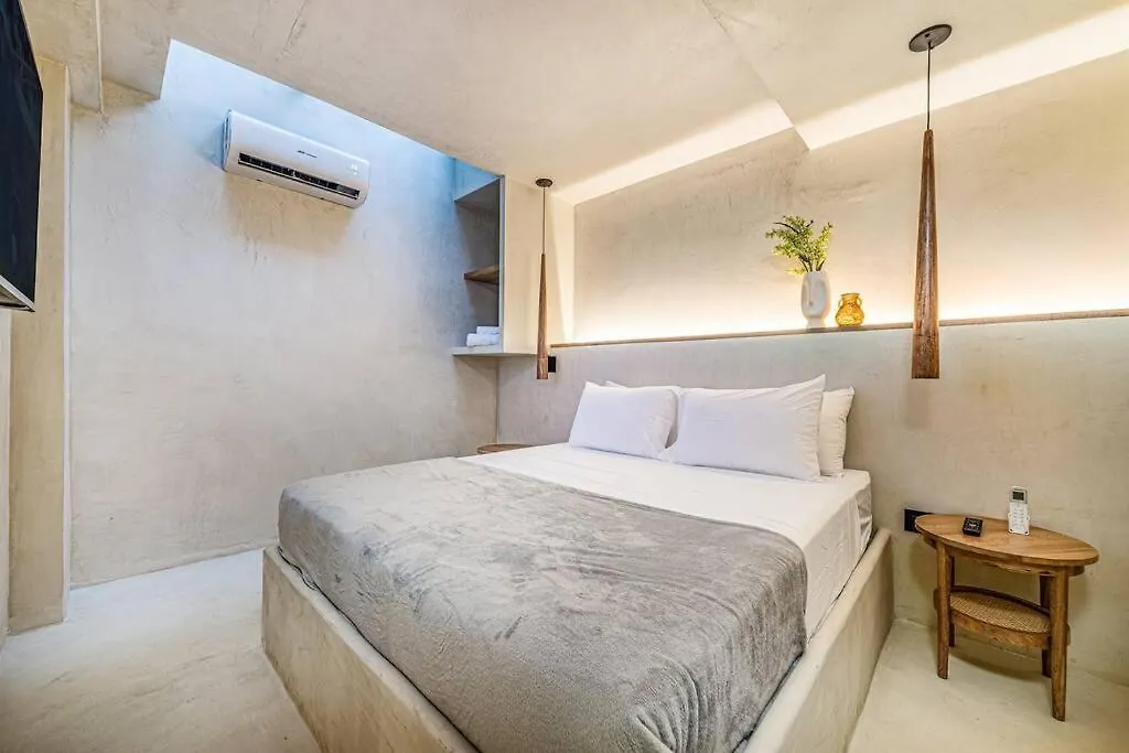 Provenza 6 Bedroom House By Housy Host Medellin 0*,  Colombia